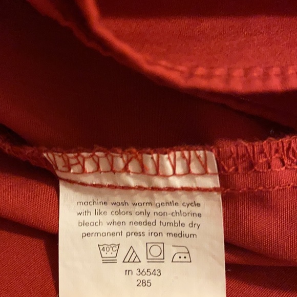 Van Heusen Men’s Long Sleeve Button Down Dress Shirt Large 16 1/2 Red - Picture 5 of 5